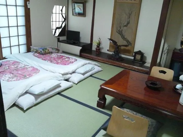 Takigawa Ryokan Kioto
