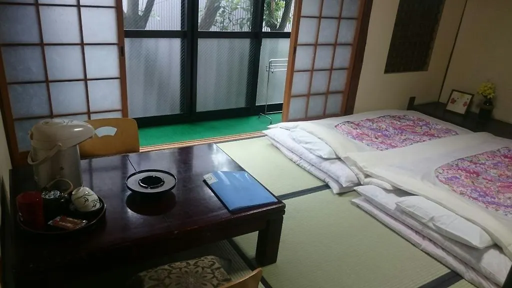 Takigawa Ryokan Kioto