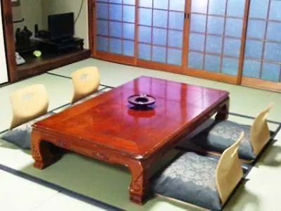 Takigawa Ryokan Kioto 2*,